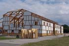 050722wiesn_weinzelt02