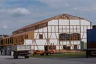 050726wiesn_aufbau11