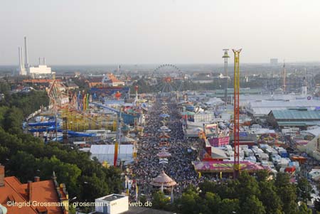 060924wiesn_paulskirche06