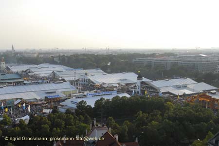 060924wiesn_paulskirche08