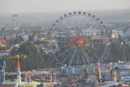 060924wiesn_paulskirche09