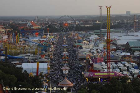060924wiesn_paulskirche25