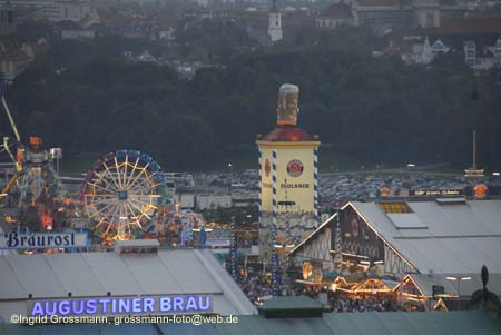060924wiesn_paulskirche49