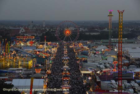 060924wiesn_paulskirche57