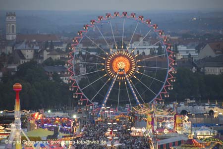 060924wiesn_paulskirche61