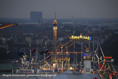 060924wiesn_paulskirche72