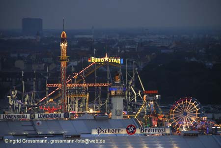 060924wiesn_paulskirche73