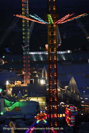 060924wiesn_paulskirche82