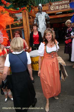 060918sixt_damenwiesn03