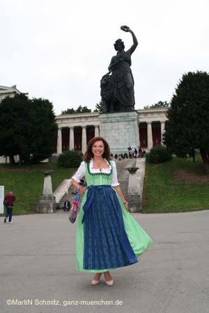 060918sixt_damenwiesn35