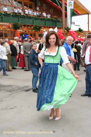 060918sixt_damenwiesn37