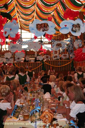 060918sixt_damenwiesn77