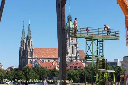 060717wiesnaufbau_mlm08
