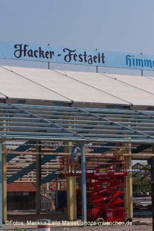 060727wiesnaufbau_mlm16