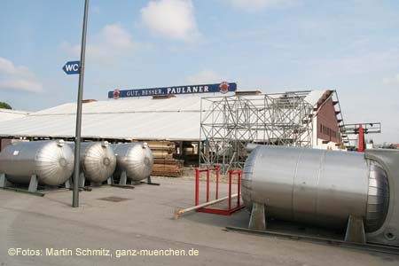 060805wiesnaufbau005