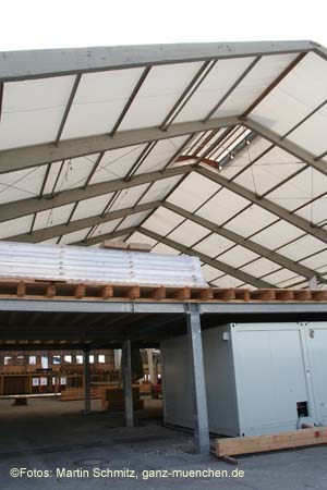 060805wiesnaufbau012
