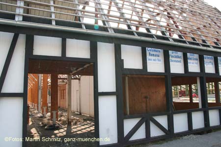 060805wiesnaufbau027