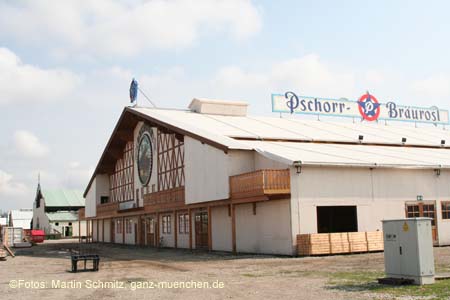 060805wiesnaufbau037
