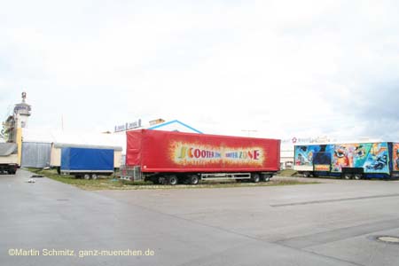 060829wiesnaufbau_ms13