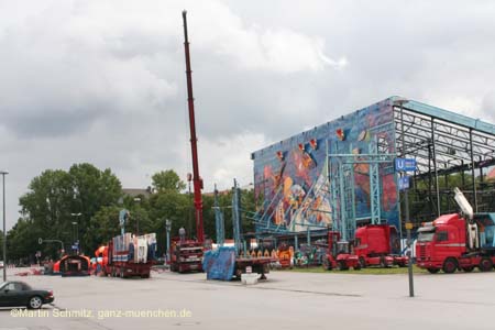 060829wiesnaufbau_ms14