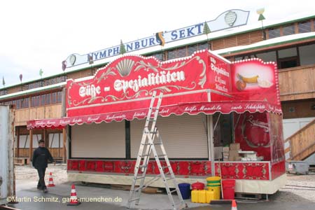060829wiesnaufbau_ms17