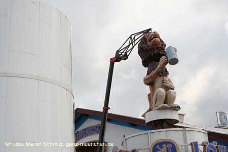 060808wiesnaufbau12
