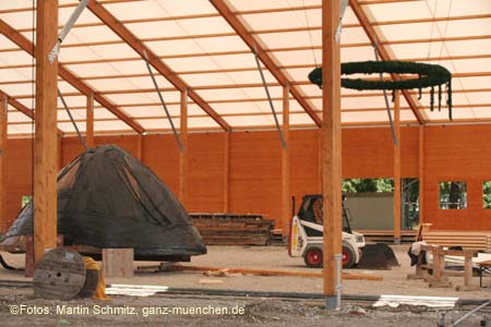060808wiesnaufbau47