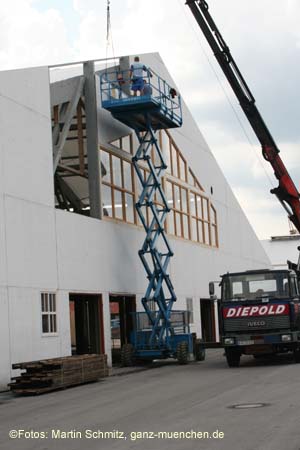 060808wiesnaufbau53