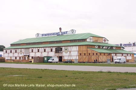 060816mlm_wiesnaufbau070