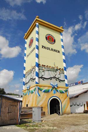 060823wiesn_aufbau_ig16
