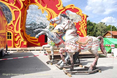 060823wiesn_aufbau_ig36