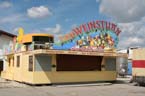 060823wiesnaufbau_mlm063