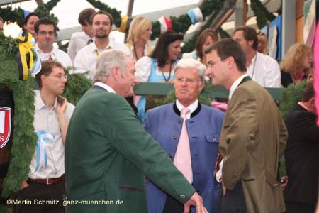 060916wiesn_anstich001