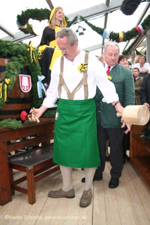 060916wiesn_anstich008