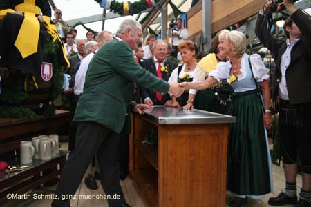 060916wiesn_anstich019