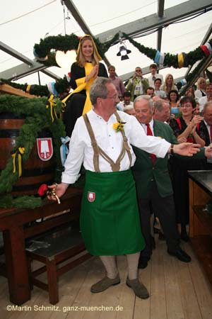 060916wiesn_anstich035