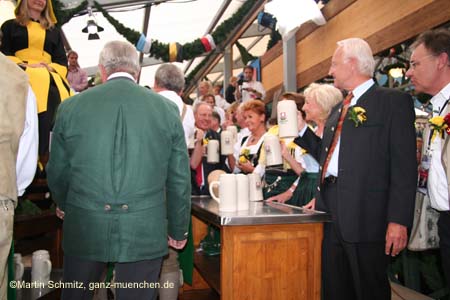 060916wiesn_anstich047