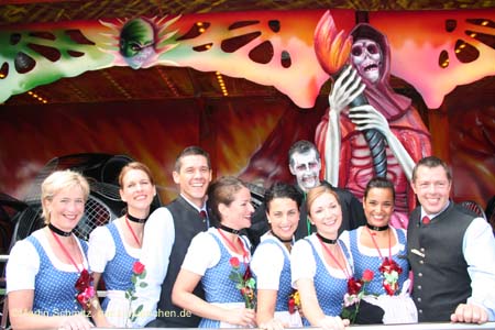 060925lufthansa_wiesn78