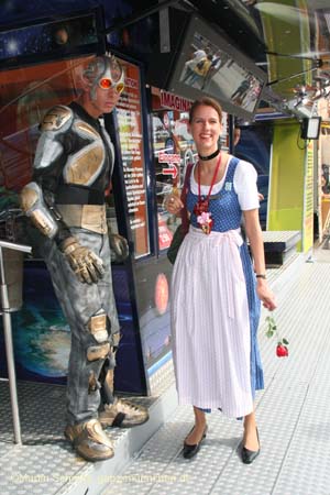 060925lufthansa_wiesn89