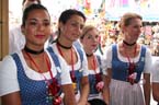 060925lufthansa_wiesn42