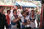 060925lufthansa_wiesn69
