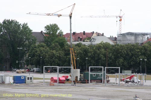 070712wiesnaufbau04