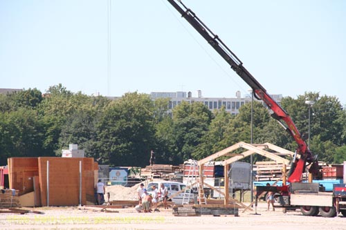 070716wiesnaufbau02