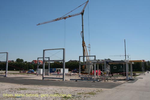 070716wiesnaufbau11