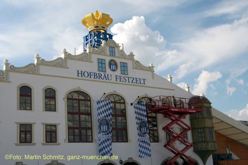 070827wiesnaufbau049
