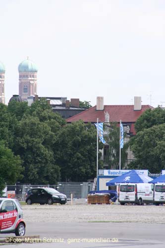 080715wiesnaufbau18