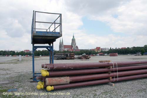 080715wiesnaufbau20