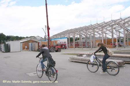 080721aufbau_wiesn09