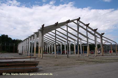 080721aufbau_wiesn18
