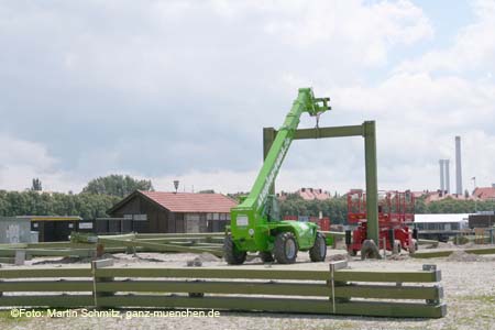 080721aufbau_wiesn52